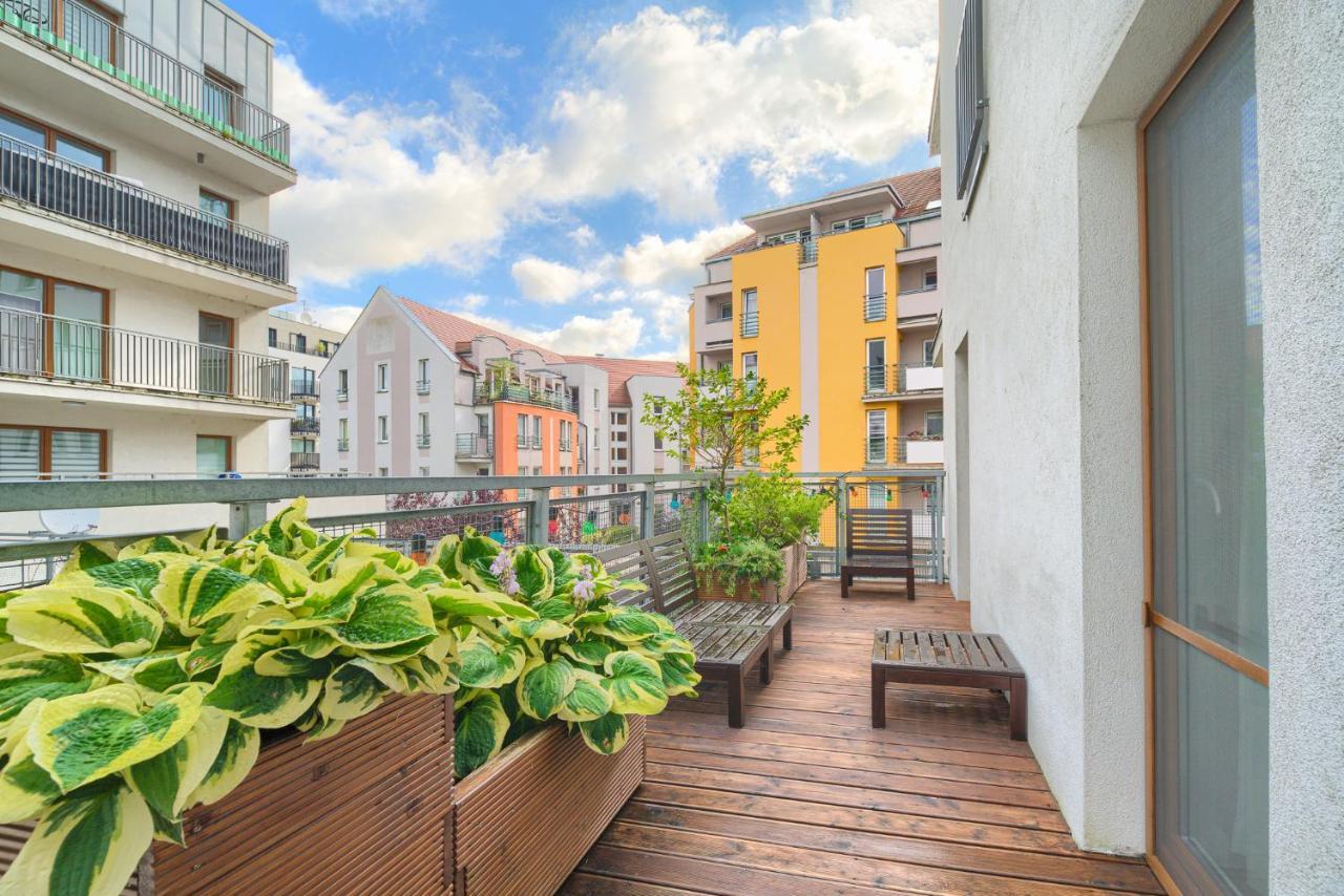 Warta River Comfort Apartment Poznan Exterior foto